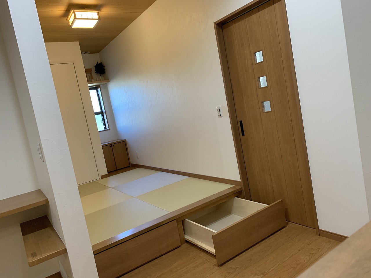畳スペース、小上がり、床下収納
